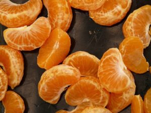 tangerine, mandarin wedge, fruit, cute, yummy, food, meal, fruity, tropical, citrus fruits, healthy, vitamins, mandarin wedges