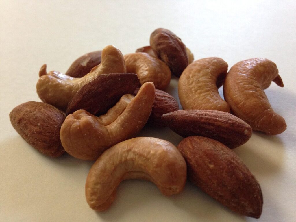 nuts, cashew, almond, mixed nuts, snack, nut, ingredient, organic, natural, nutrition, tasty, cashew, cashew, cashew, cashew, cashew